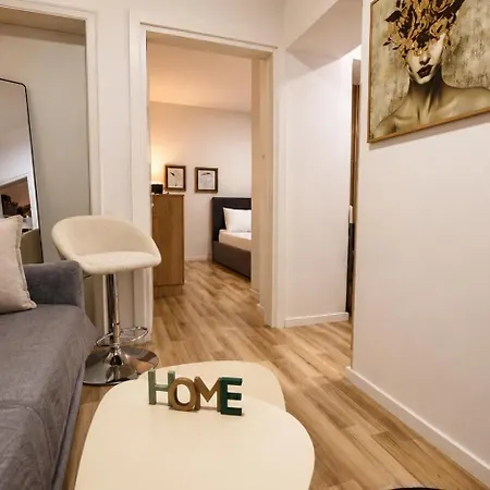 Apartamento Xhuliza House-cozy In